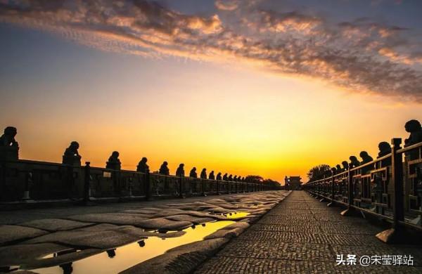 育兒心得:那麼多啟蒙科目,為什麼要談歷史啟蒙?|宋瑩驛站 育兒心得:那麼多啟蒙科目,為什麼要談歷史啟蒙?|宋瑩驛站