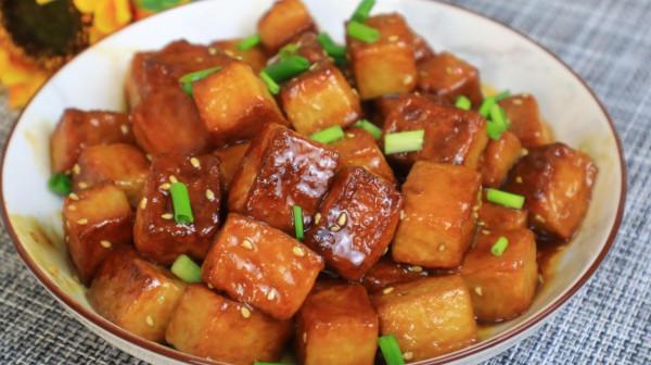 冬天，如果覺得吃魚太貴，不妨試試它，鮮嫩好吃，下飯堪比紅燒肉