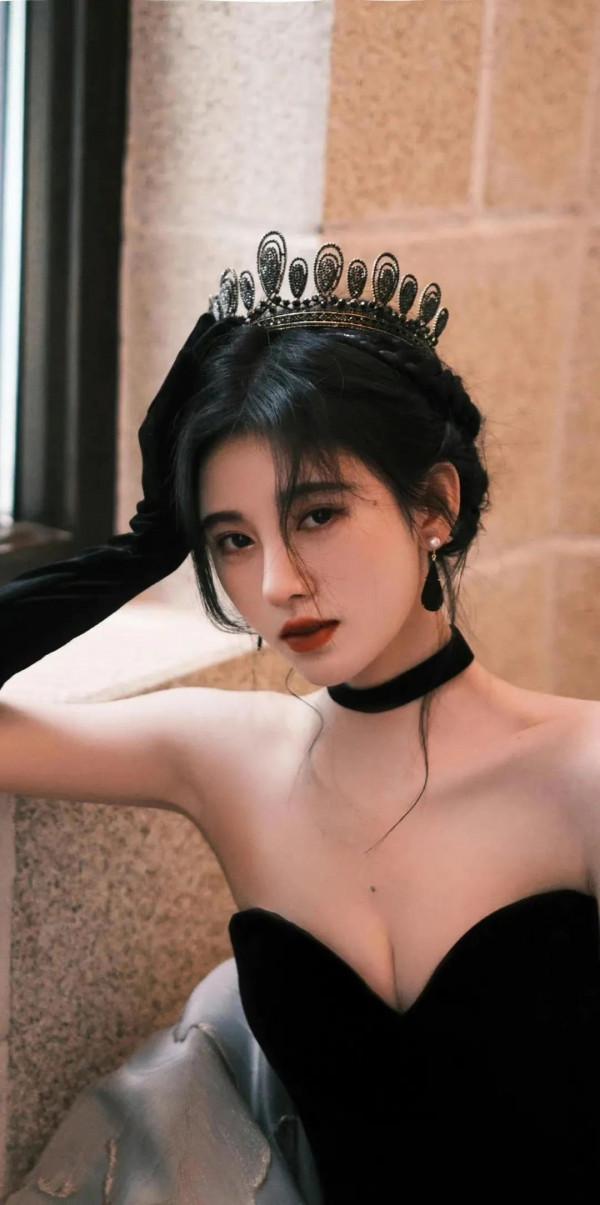 不同風格的鞠婧禕，你愛了嗎？