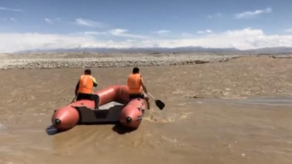 超1000毫米！印度首都新德里機場被淹，雨帶到底是北移還是南移？