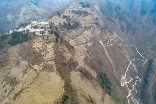 雷波三日:走進小涼山 雷波三日:走進小涼山