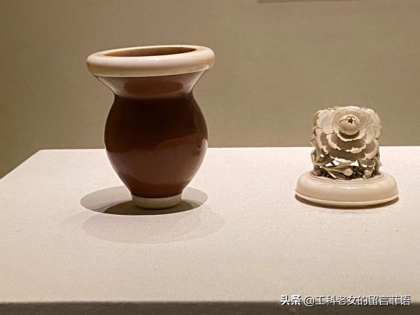 國博金玉滿堂：宮廷生活是豪，但不是土豪