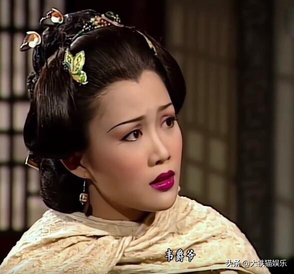 6位女星一人分飾母女兩角，明明同一個人演的，媽媽為何比女兒美