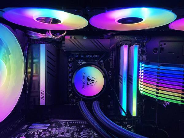 聖潔白機箱怎能缺少白記憶體?阿斯加特女武神指明方向 聖潔白機箱怎能缺少白記憶體?阿斯加特女武神指明方向