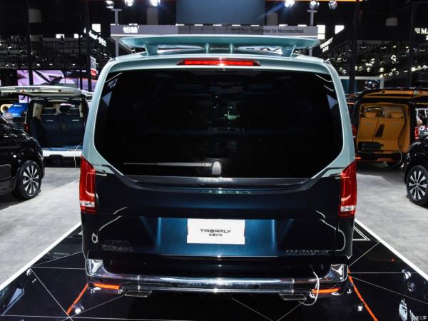 陸地遊艇&mdash;&mdash;傲旋縱橫四海7座賓士商務車