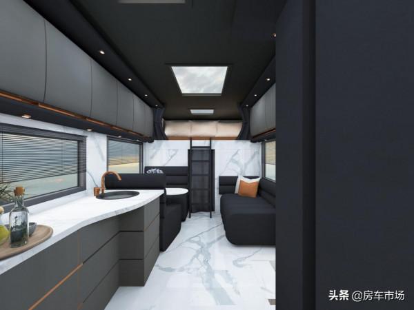 賓士中卡房車，7&period;2T柴油V6發動機，二層車頂能聚會