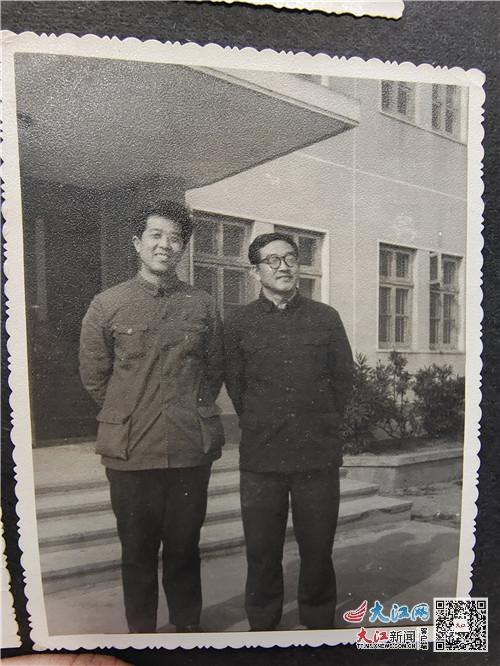 老黨員曹仙榴:15歲參軍入伍 曾前往抗美援朝戰場護送傷員回國 老黨員曹仙榴:15歲參軍入伍 曾前往抗美援朝戰場護送傷員回國