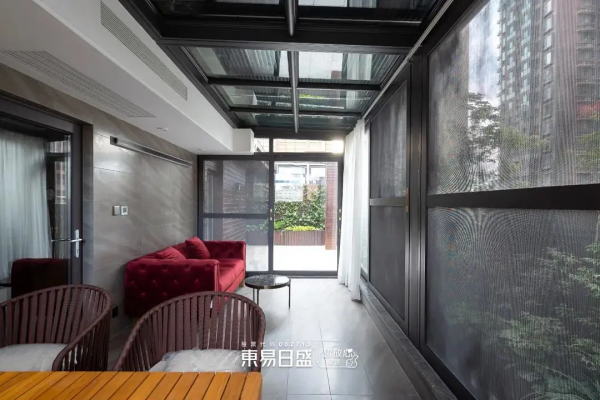 237㎡簡約風躍層,空中花園、旋轉樓梯,是我要的理想居所 237㎡簡約風躍層,空中花園、旋轉樓梯,是我要的理想居所