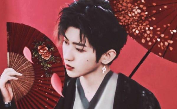 掃“娘”風暴來襲,這些明星紛紛展示硬漢照,求生欲滿滿 掃“娘”風暴來襲,這些明星紛紛展示硬漢照,求生欲滿滿