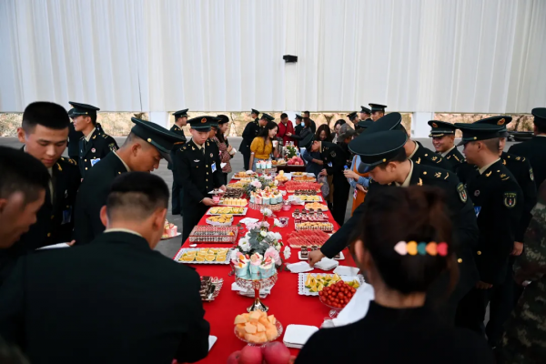 會聚良緣,這場軍地聯誼ོོ有ོོ點ོོ甜ོོ! 會聚良緣,這場軍地聯誼ོོ有ོོ點ོོ甜ོོ!