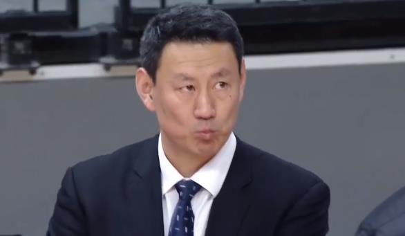 28-17！不愧是冠軍教頭，郭士強給李楠上課，球隊差距明顯