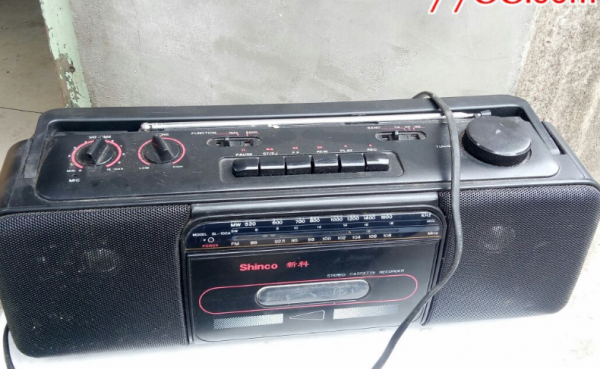 這些老物件現在很吃香,要是家裡有的話就別扔了,收藏價值很高 這些老物件現在很吃香,要是家裡有的話就別扔了,收藏價值很高