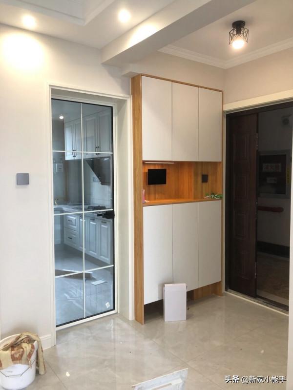 看她家裝修，前後花了不到10萬搞定，全屋很舒適，特別有品位