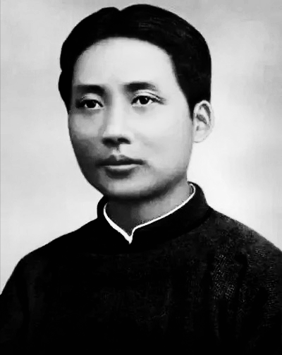 恩師王立庵幫學霸毛澤東糾正偏科，建國後，毛澤東接濟他8個兒孫