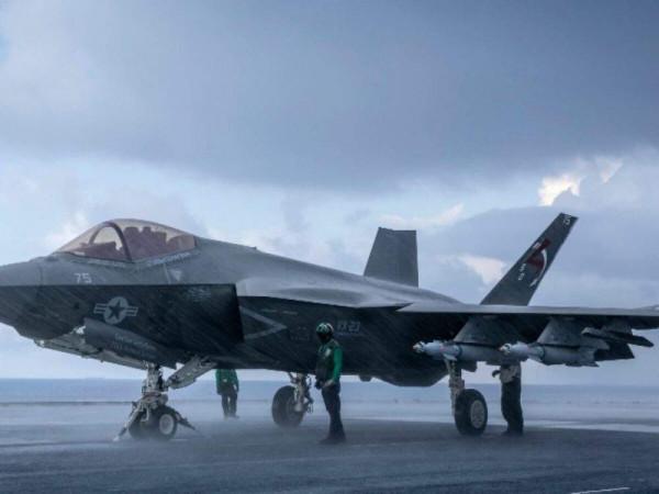 FC31腿短缺陷被殲35克服!作戰半徑幾乎翻倍,一口氣超越F35與F22 FC31腿短缺陷被殲35克服!作戰半徑幾乎翻倍,一口氣超越F35與F22