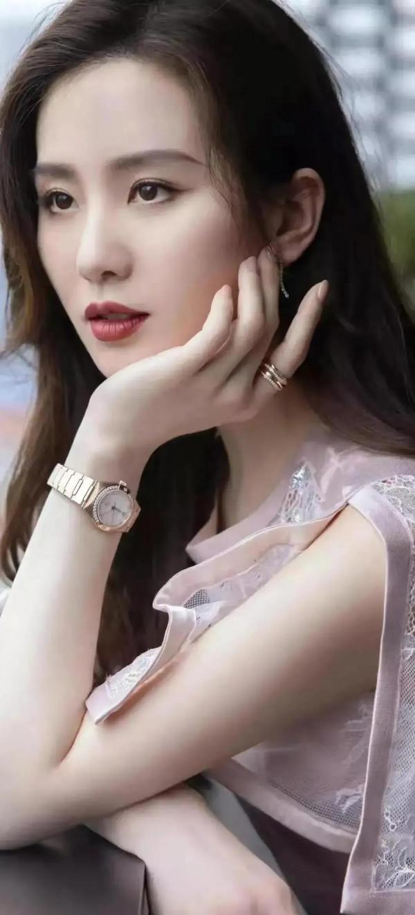 劉詩詩，綻放女人的魅力