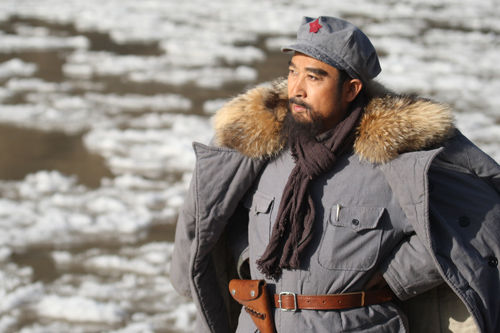 長征結束紅軍入陝北,陝北地小貧窮人少,毛主席:打閻錫山的土豪 長征結束紅軍入陝北,陝北地小貧窮人少,毛主席:打閻錫山的土豪