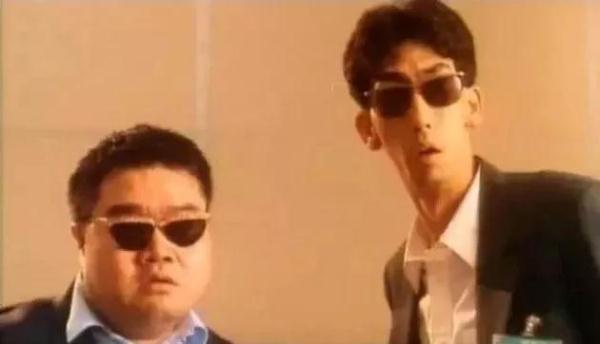 “胖頭陀”車保羅晚年有多慘?母親去世沒錢送葬,借錢被拉黑電話 “胖頭陀”車保羅晚年有多慘?母親去世沒錢送葬,借錢被拉黑電話