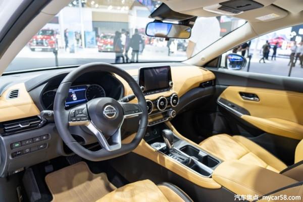 日系老將ro國產新秀?軒逸對比星瑞,15萬預算選誰更合適 日系老將ro國產新秀?軒逸對比星瑞,15萬預算選誰更合適