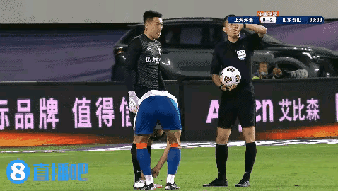 李霄鵬執教頗為不順，李磊透露留洋動機，張雷為中超裁判正名