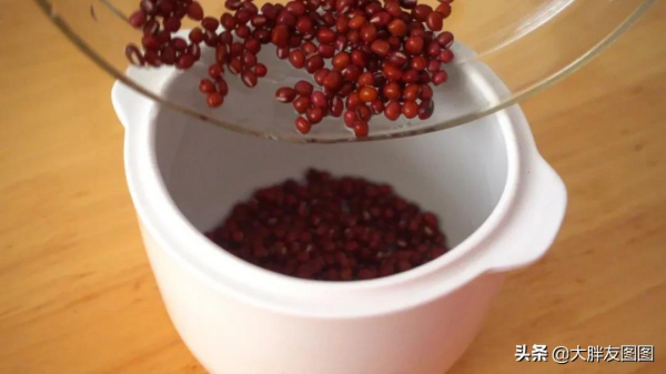 芝麻紅豆年糕，教你純手工豆沙的做法，不要攪拌機和烤箱