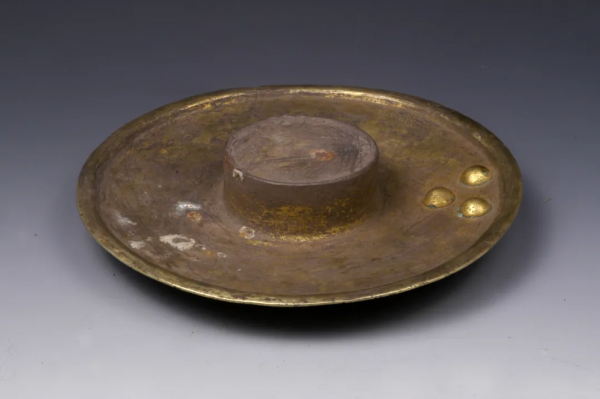 甘肅館藏精品丨鎏金銅盞託