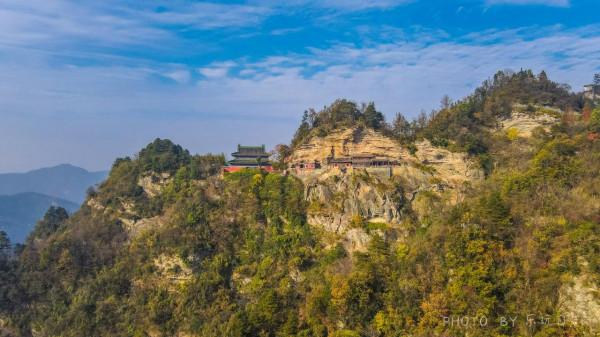 掛在懸崖上的故宮,入選世界文化遺產,湖北旅遊必打卡 掛在懸崖上的故宮,入選世界文化遺產,湖北旅遊必打卡