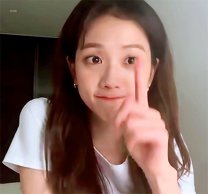 心疼ab,捂熱8年的資源被新晉“清水顏”小花拿下…… 心疼ab,捂熱8年的資源被新晉“清水顏”小花拿下……