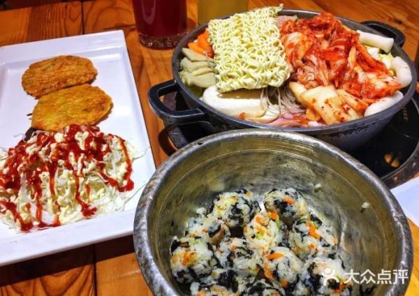 各國的手抓飯,其中印度人為什麼用手抓飯吃? 各國的手抓飯,其中印度人為什麼用手抓飯吃?