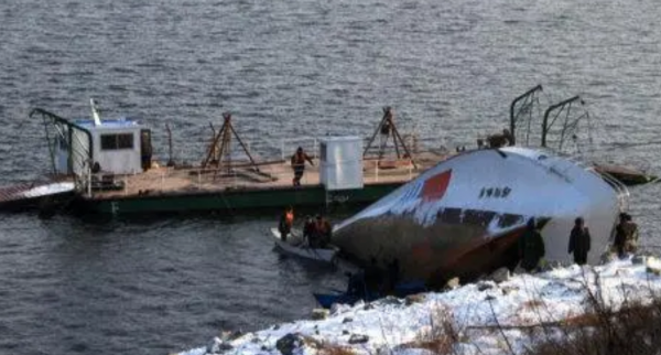 1985年松江花發生嚴重沉船事故,駕駛員參與打架,導致171人喪生 1985年松江花發生嚴重沉船事故,駕駛員參與打架,導致171人喪生