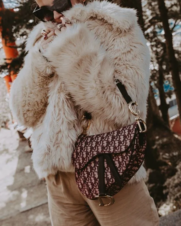 我扒了Chanel、Dior等大牌包包,發現最經典的款式竟然是這幾款 我扒了Chanel、Dior等大牌包包,發現最經典的款式竟然是這幾款