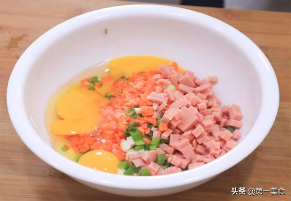 廚師長教你豆腐新吃法,不加一滴水做出外酥裡嫩的煎餅,簡單易學 廚師長教你豆腐新吃法,不加一滴水做出外酥裡嫩的煎餅,簡單易學