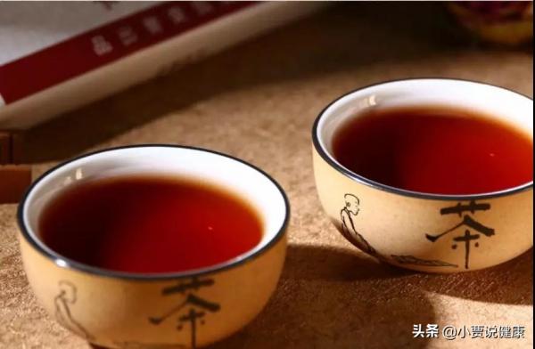 是不是一過了50歲就容易骨質疏鬆呢？怎樣養好骨，看過來