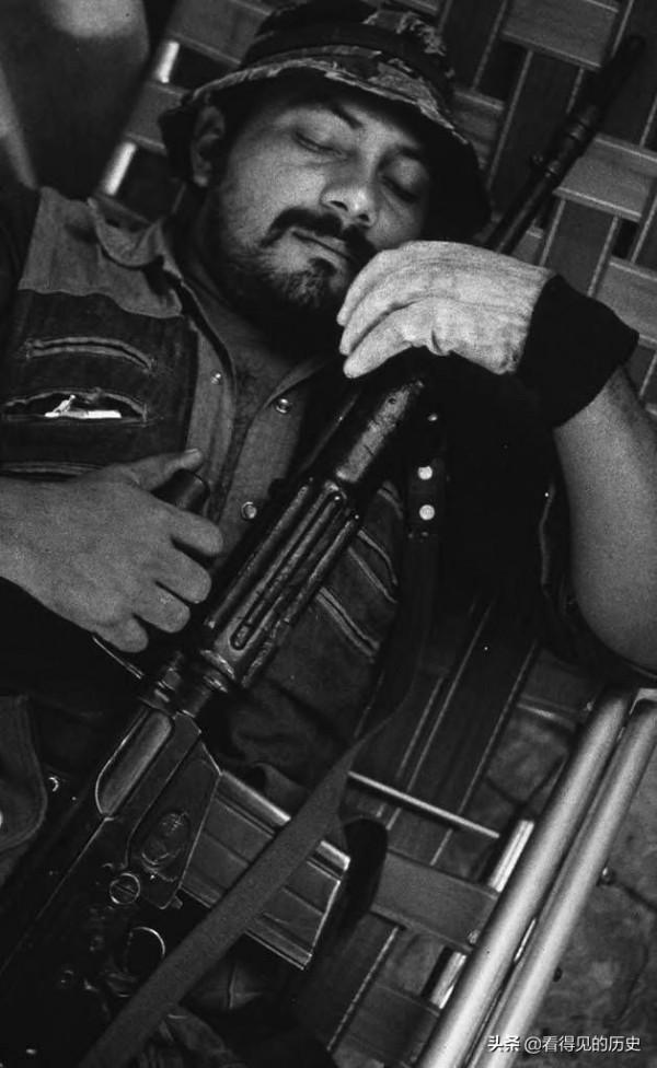 老照片 1979年尼加拉瓜反政府游擊隊