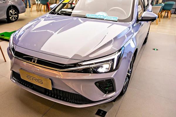 智駕開箱丨R汽車ER6配置小幅升級,20萬元以內的一款精緻純電車型 智駕開箱丨R汽車ER6配置小幅升級,20萬元以內的一款精緻純電車型