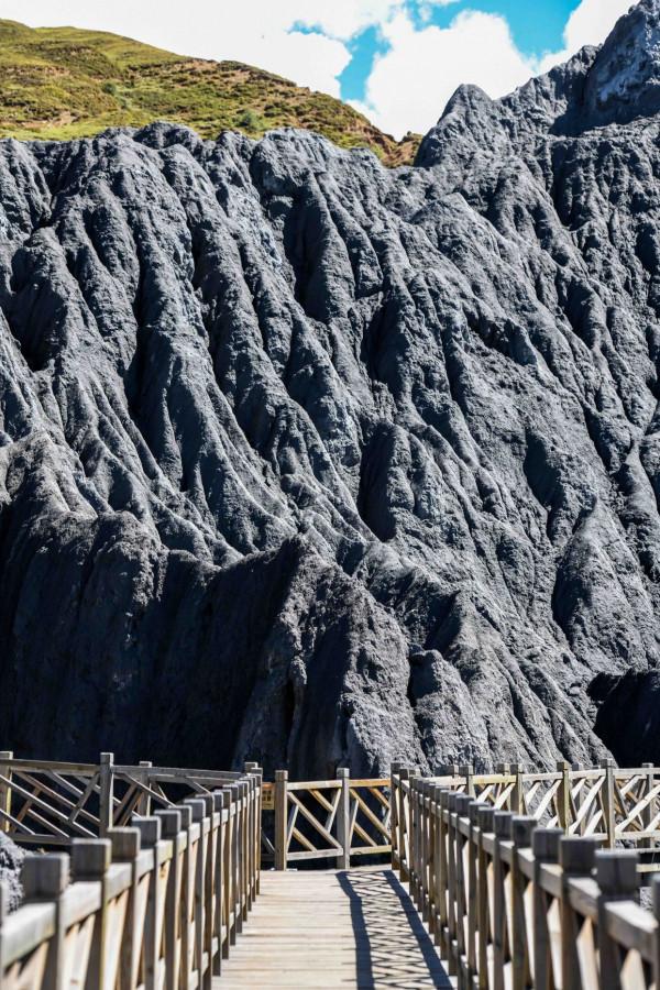 火爆網路的川西有多美?風景奇異,這裡被譽為“中國地質百慕大” 火爆網路的川西有多美?風景奇異,這裡被譽為“中國地質百慕大”