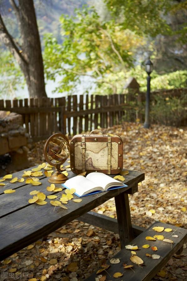 散文,在蒼老的季節裡,獨自旅行 散文,在蒼老的季節裡,獨自旅行