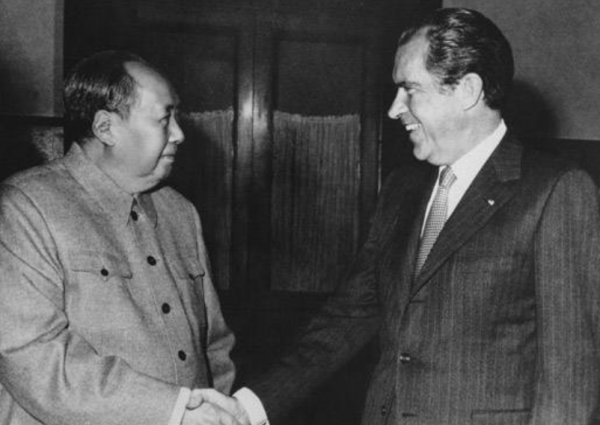 1972年尼克松訪華之際,美國核潛艇擅闖我國海域,最後如何化解? 1972年尼克松訪華之際,美國核潛艇擅闖我國海域,最後如何化解?