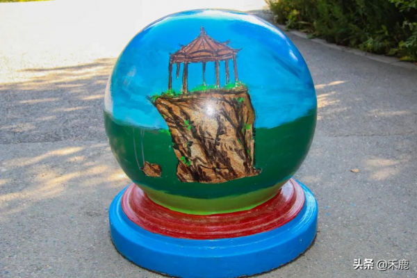 感受樂都這個民族團結主題公園的詩意 感受樂都這個民族團結主題公園的詩意