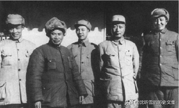 一個元帥一個上將，聶榮臻和楊成武關係鐵，為老部下爭了個副國級