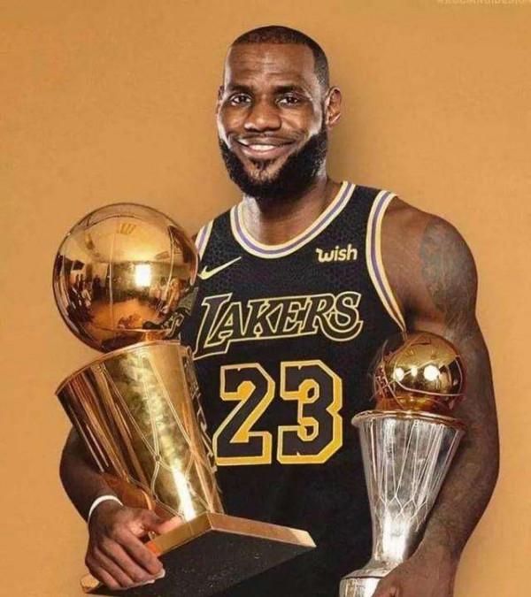 入選名人堂+退役球衣,NBA現役只有5個人敢說自己穩了 入選名人堂+退役球衣,NBA現役只有5個人敢說自己穩了