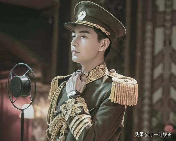 看過《一見傾心》才知道，這部11年前的民國劇，我們欠它一個好評