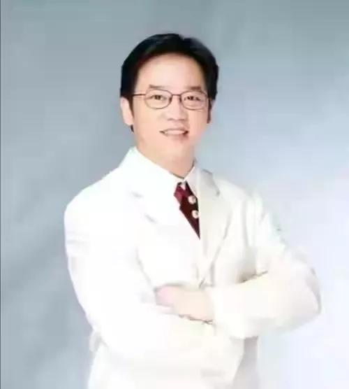 90年代廣東臺最火的主持人現狀：譚國治與陳旭然離世，陳維聰消失