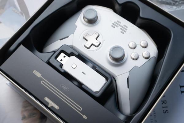 顏值天花板！北通宙斯遊戲手柄白金版體驗