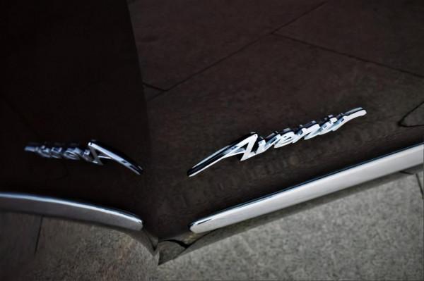 花三十萬買五十萬的享受，君越艾維亞