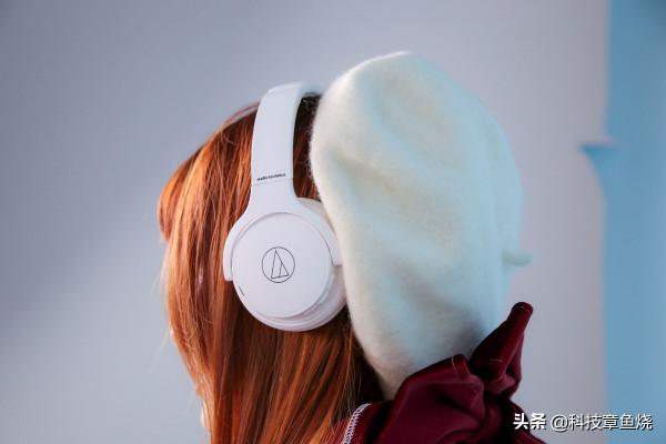 寒冷的季節裡，讓鐵三角S220BT來給你暖暖耳朵