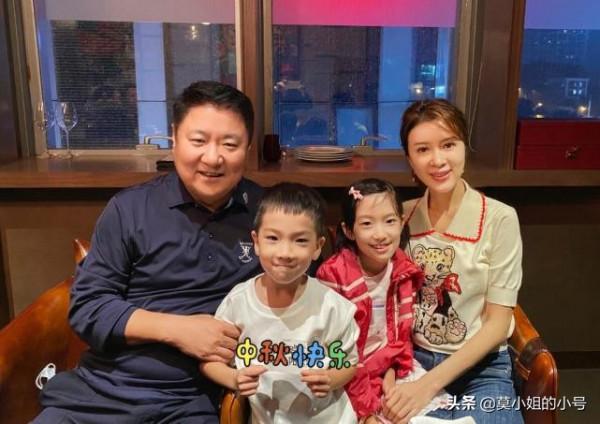 10位過氣女明星現狀：有人做微商被封，有人直播賣慘，有人求劇本