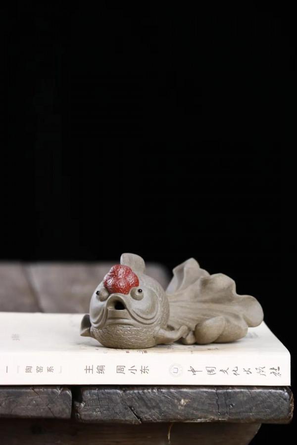 鴻運當頭金魚，逼真嗎？