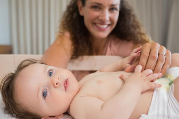 李家出生的寶寶有福了,一萬個名字爸媽參考 李家出生的寶寶有福了,一萬個名字爸媽參考