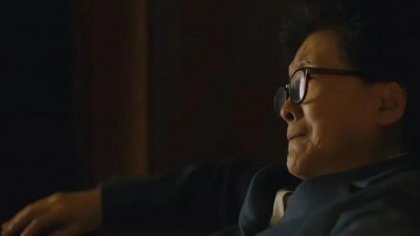 給過去一年“演技最好的10位老戲骨”排名，李幼斌第6，丁勇岱第2